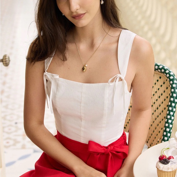 Rihoas White Square Neck Bowknot Tank Top - Picture 2 of 6